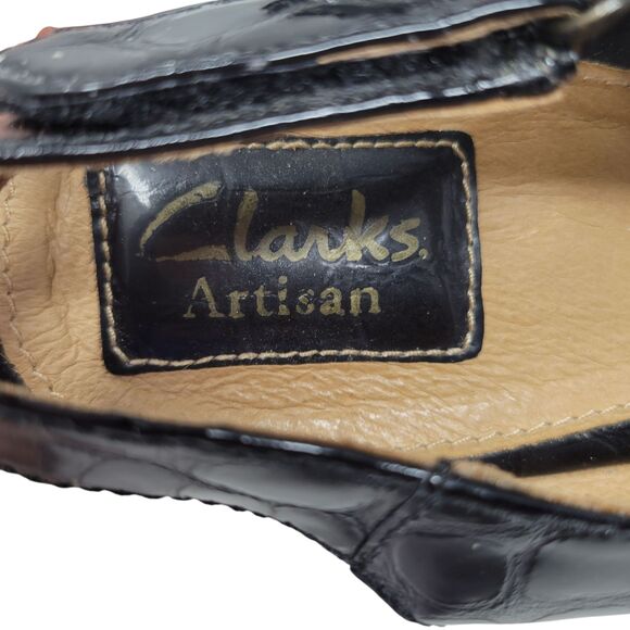 Clarks Artisan Sandals Womens size 8.5M Black Patent Leather Strappy Slingback - Picture 9 of 9